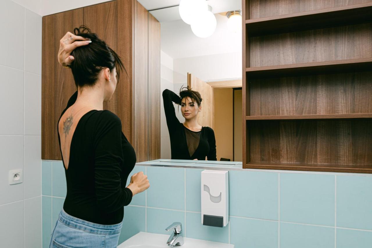 Flora Cozy Apartment Bratislava Bagian luar foto
